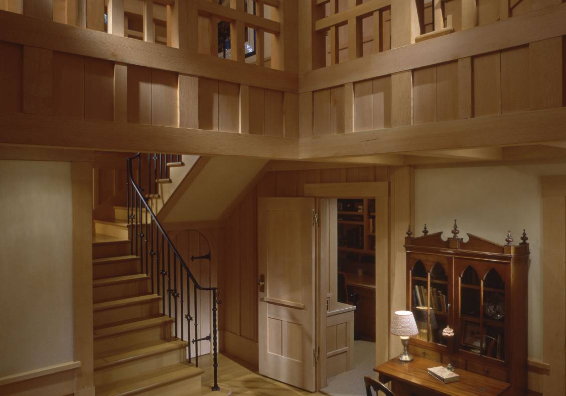 Traditional Japanese cabinetry-inspired latticework in the interior balcony.